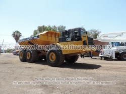 CAMION FUERA DE CARRETERA CAT D400E 0455-8